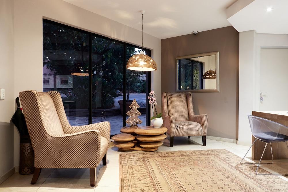 The Lakes Boutique Lodge Pretoria Bagian luar foto