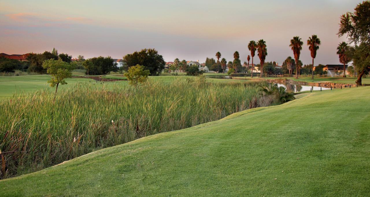 The Lakes Boutique Lodge Pretoria Bagian luar foto