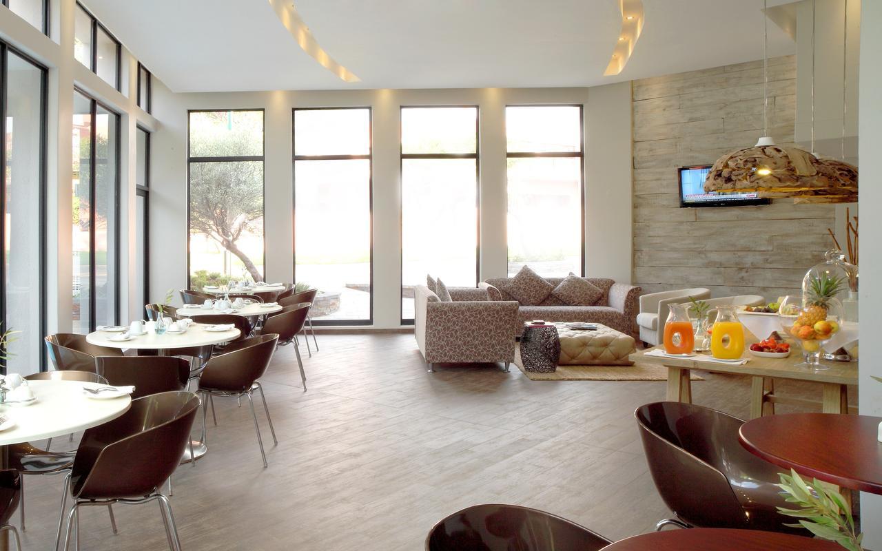 The Lakes Boutique Lodge Pretoria Bagian luar foto