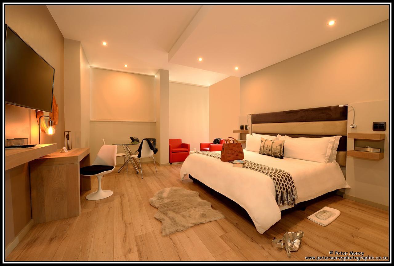 The Lakes Boutique Lodge Pretoria Bagian luar foto
